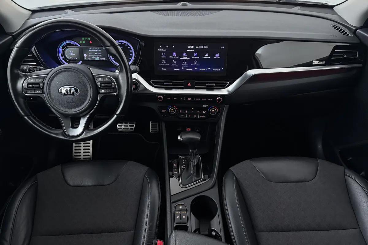 1.6 GDi Hybrid DynamicPlusLine (CAMERA, STOEL/STUUR VERWARMING, CRUISE ADAPTIEF)