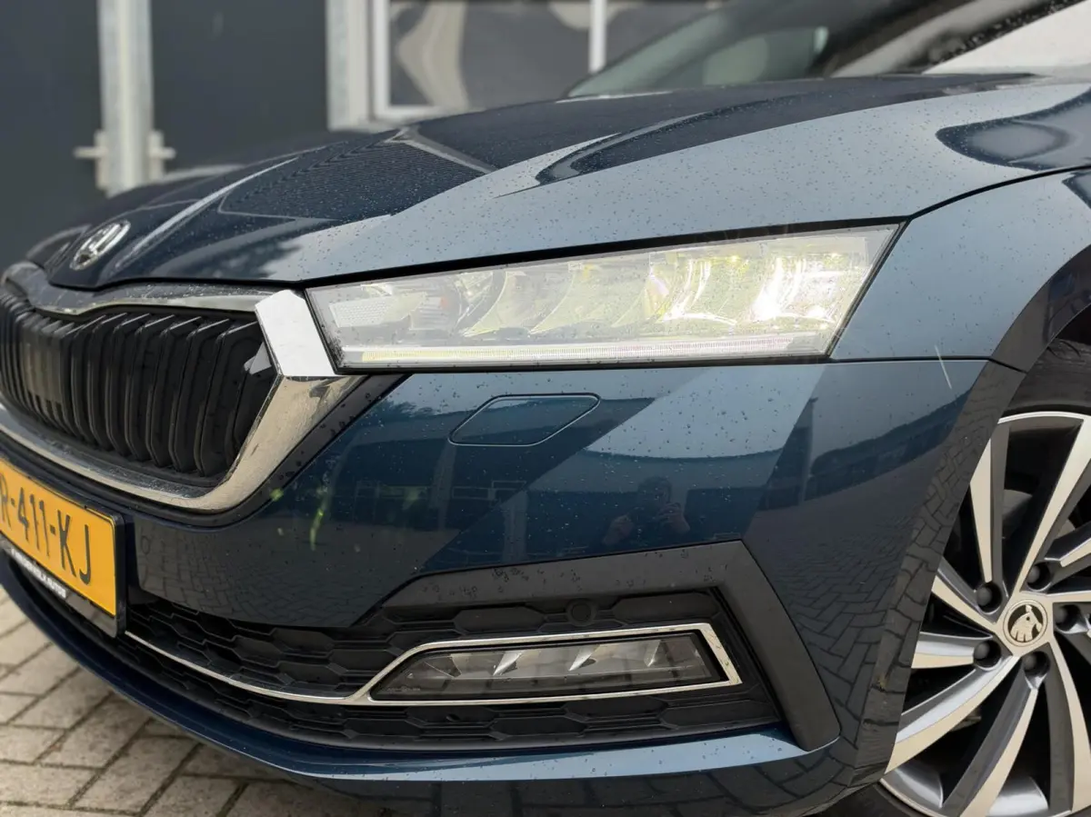 1.0 e-TSI Business Edition Plus | Carplay | Adaptive cruise | Climate | Soelverwarming | DAB | Sensoren