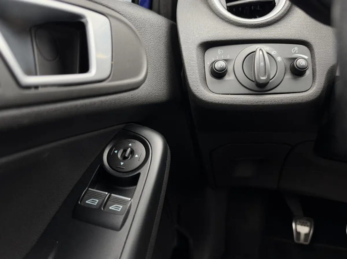 1.6 ST 182 PK | Half Leder | Navigatie | Climate | Sensoren | Stoelverwarming