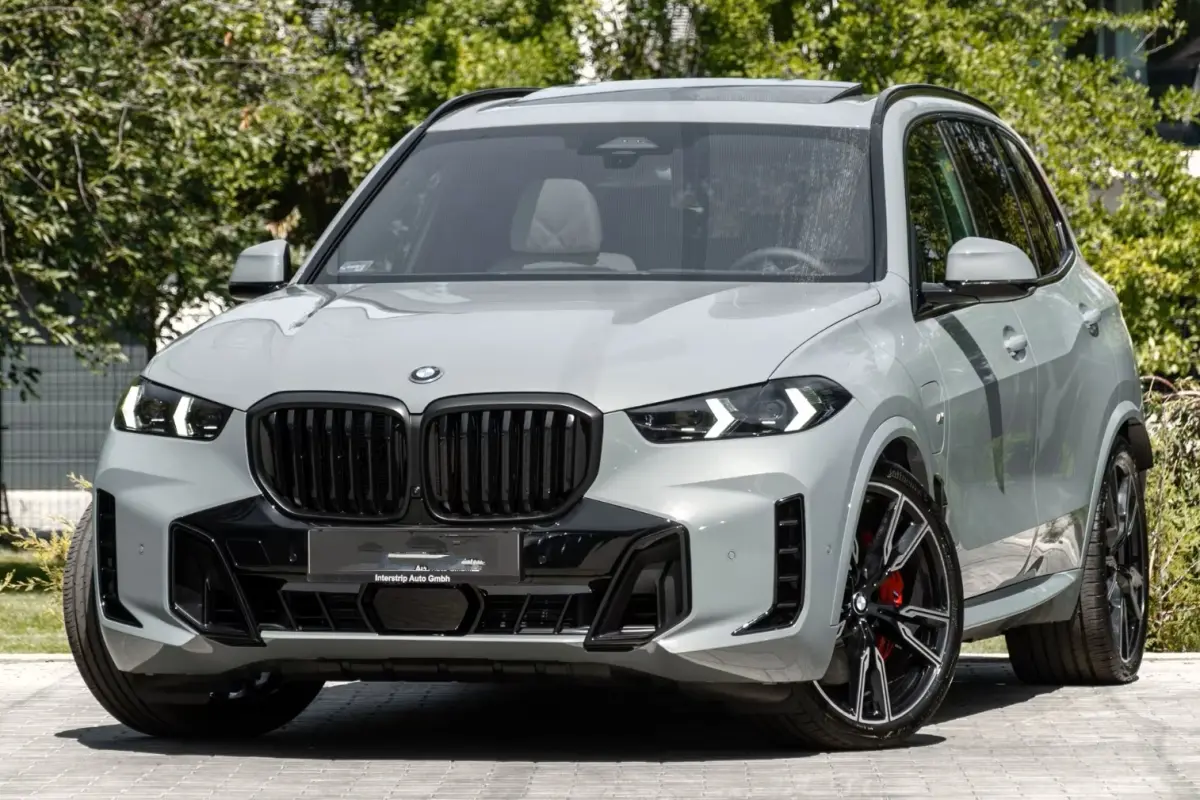 xDrive50e M-SPORT Pro ** LED, GRAU LEDER, NAVI+, PANORAMA, TREKH, 22-invh LMV, LUCHT ** Ex BMW - UNFALLFREI ** ** INFORMEER OOK NAAR ONZE AANTREKKELIJKE FINANCIAL-LEASE TARIEVEN **