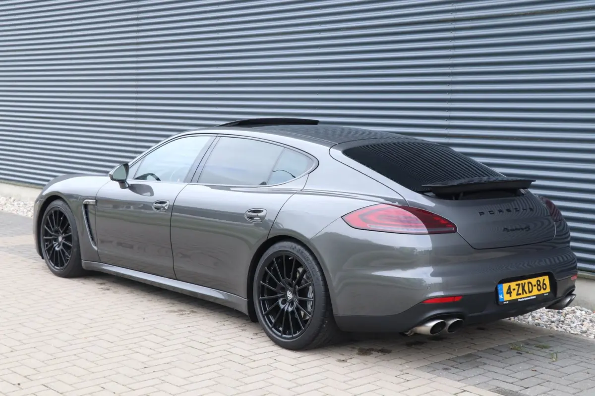 3.0 4S Executive | Pano | Sport | Bose | VOL!