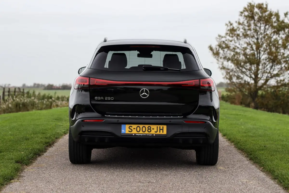 250 AMG Line 67 kWh ✅ 95% SOH ✅ Trekhaak ✅ 19 inch