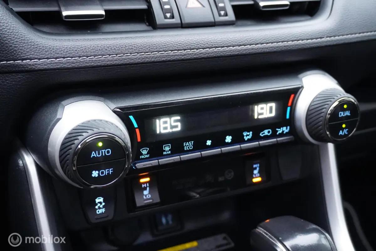 2.5 Hybrid Executive