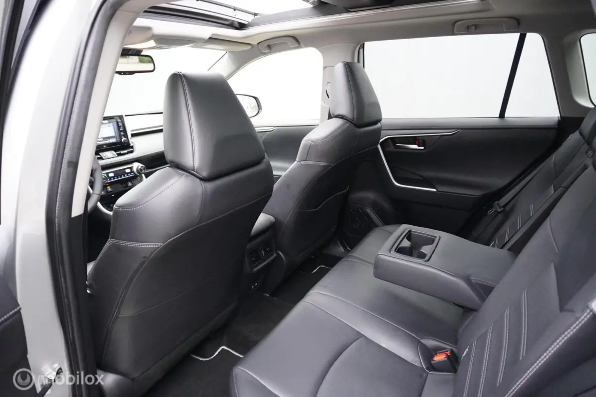 2.5 Hybrid Executive