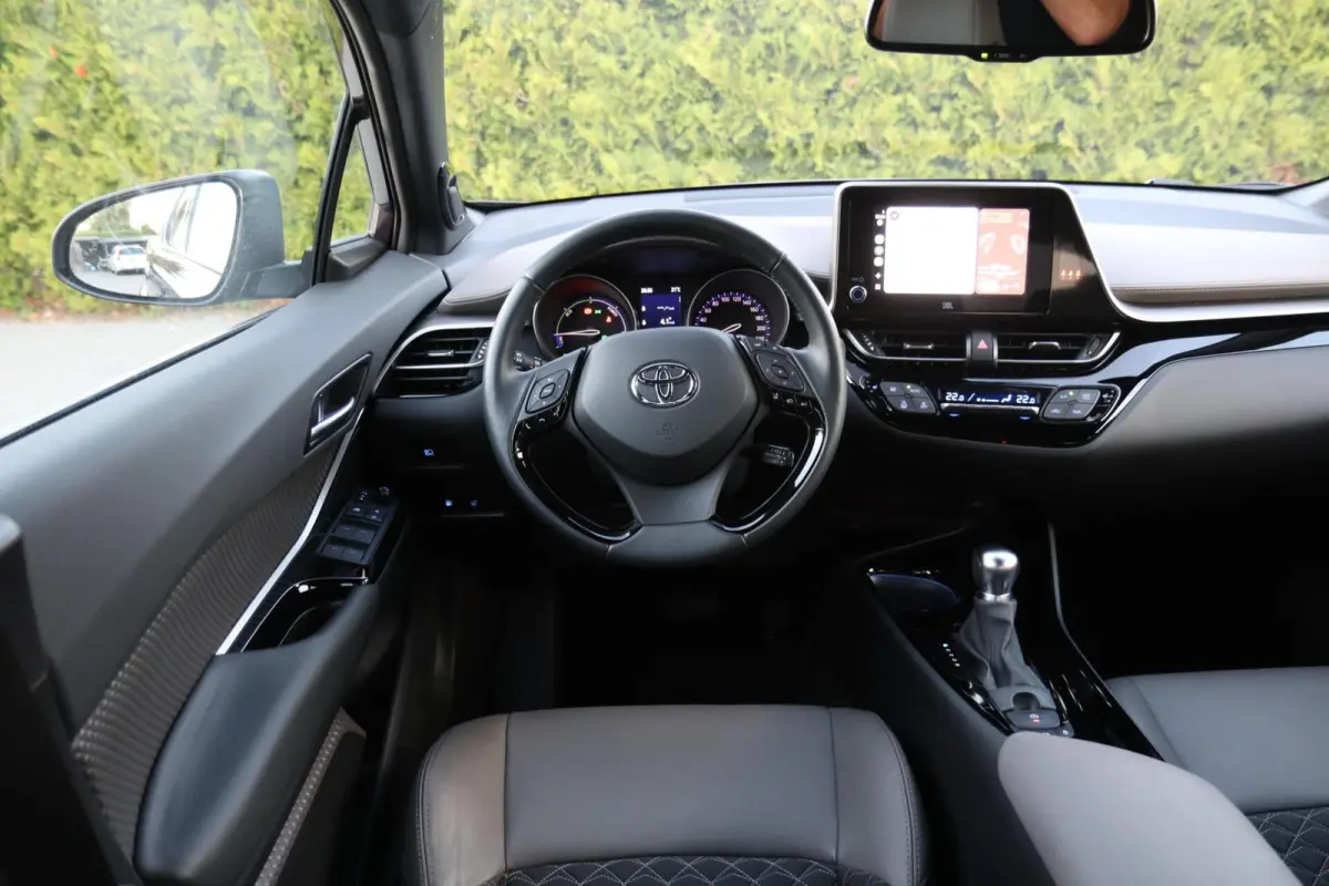 1.8 HYBRID EXECUTIVE 🚗 | 21.017 KM | JBL 🎵 | CARPLAY 📱 | CAMERA 📸 | BLIND SPOT | KEYLESS | 1E EIG. | GARANTIE 2032 ⭐