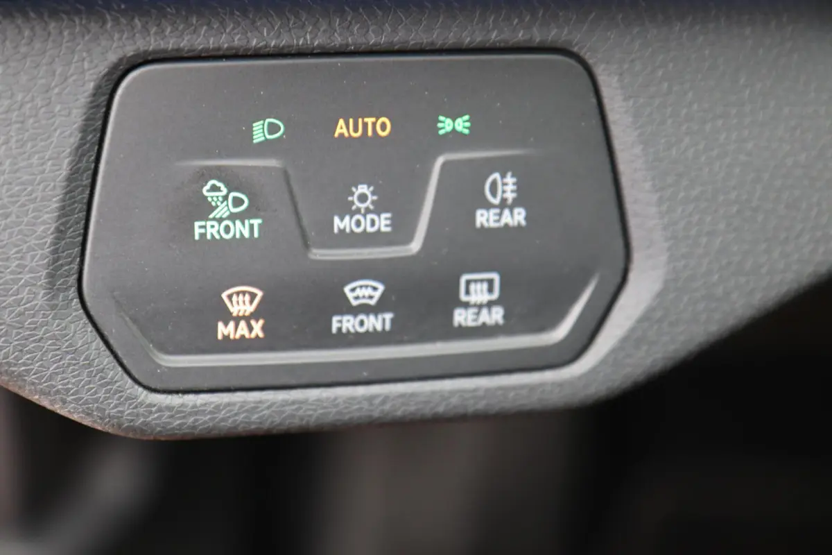 GTX 4Motion 77 kWh 300 Pk HUD 🖥️ | 360° 📸 | PANO ☀️ | MATRIX IQ.LIGHT 💡 | ACC 🚗 | CARPLAY 📱|1e eigenaar