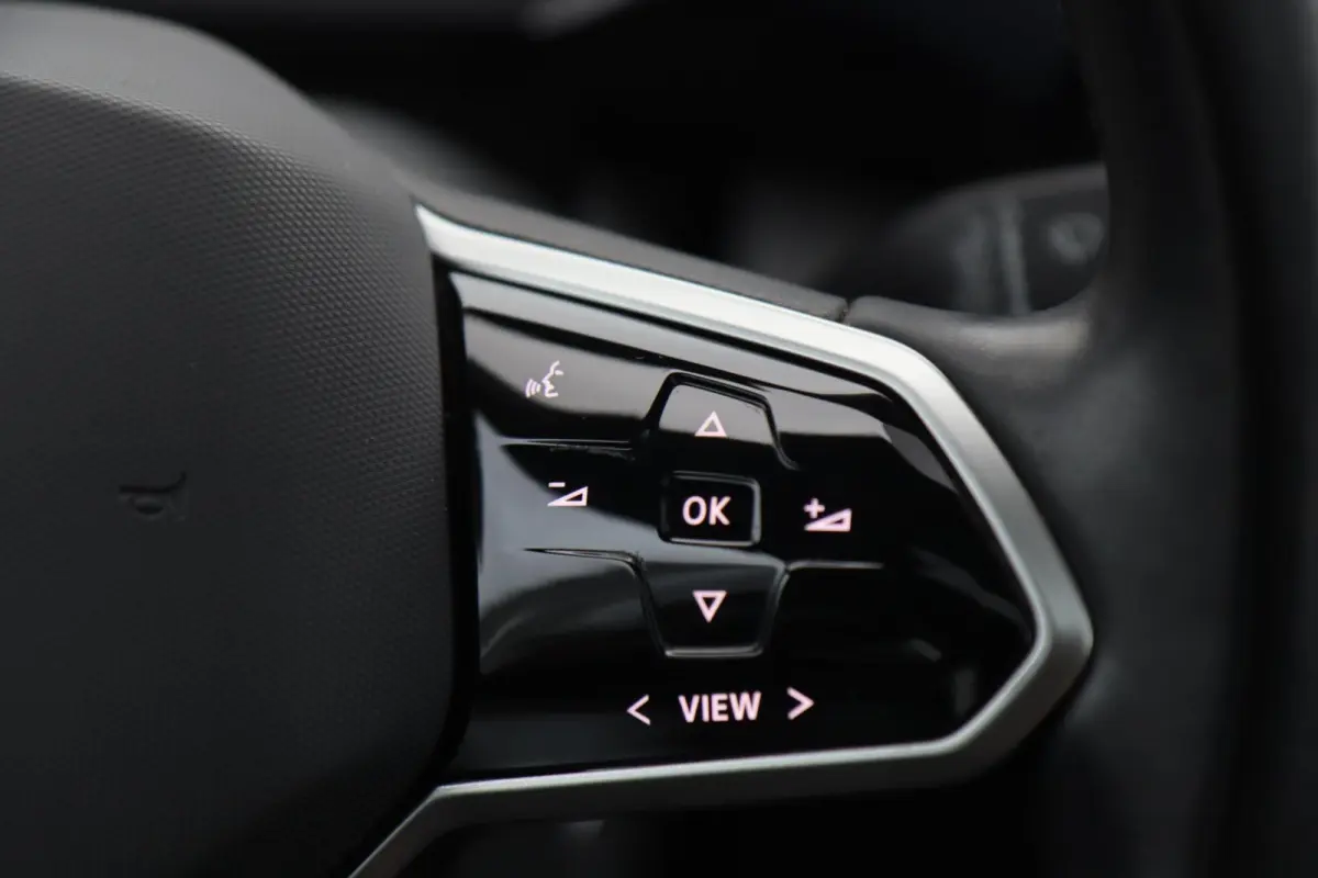GTX 4Motion 77 kWh 300 Pk HUD 🖥️ | 360° 📸 | PANO ☀️ | MATRIX IQ.LIGHT 💡 | ACC 🚗 | CARPLAY 📱|1e eigenaar