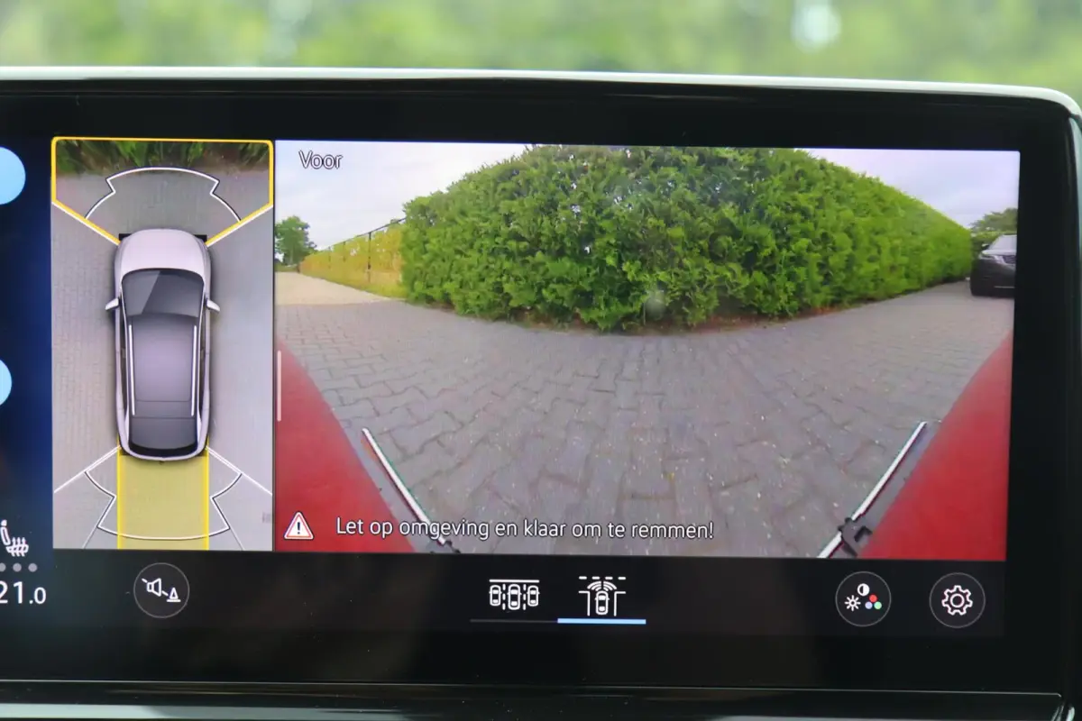 GTX 4Motion 77 kWh 300 Pk HUD 🖥️ | 360° 📸 | PANO ☀️ | MATRIX IQ.LIGHT 💡 | ACC 🚗 | CARPLAY 📱|1e eigenaar