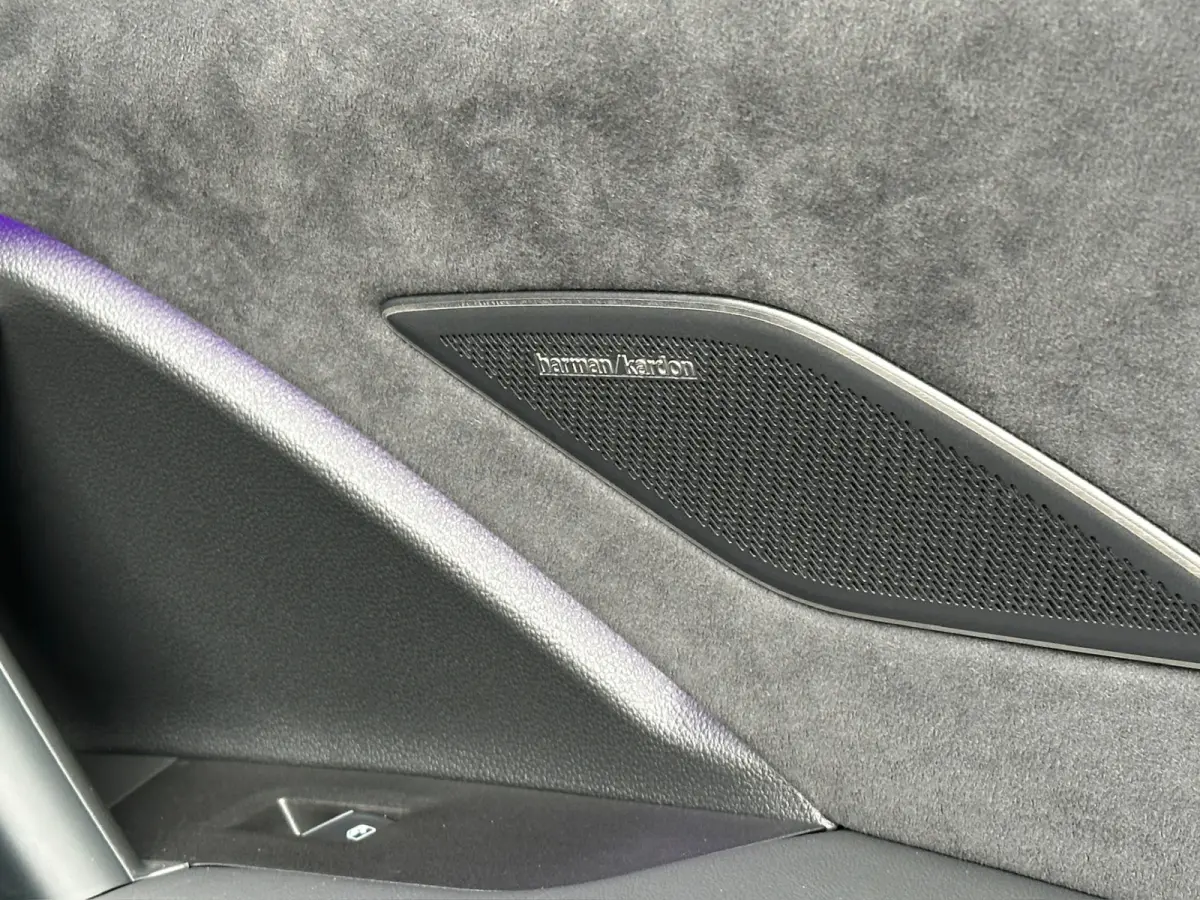 1.5 eHybrid R-Line | Black line | Harman/Kardon | Head Up | Trekhaak | Dode hoek | Elek. klep | Rijklaar incl. garantie