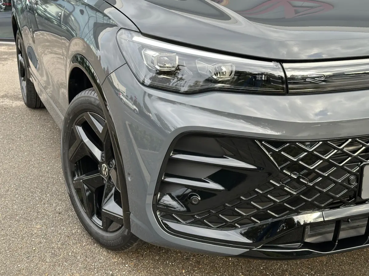 1.5 eHybrid R-Line | Black line | Harman/Kardon | Head Up | Trekhaak | Dode hoek | Elek. klep | Rijklaar incl. garantie