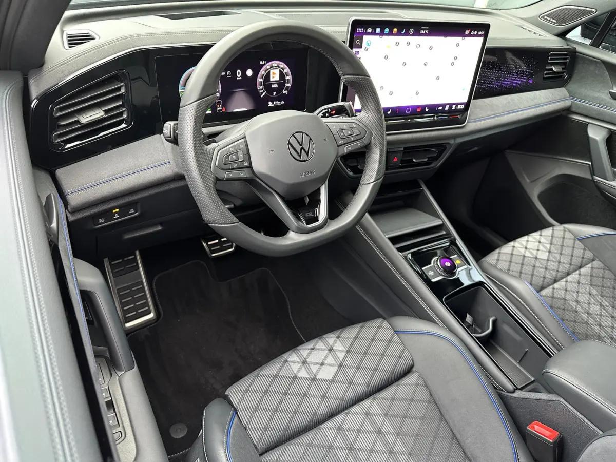 1.5 eHybrid R-Line | Black line | Harman/Kardon | Head Up | Trekhaak | Dode hoek | Elek. klep | Rijklaar incl. garantie