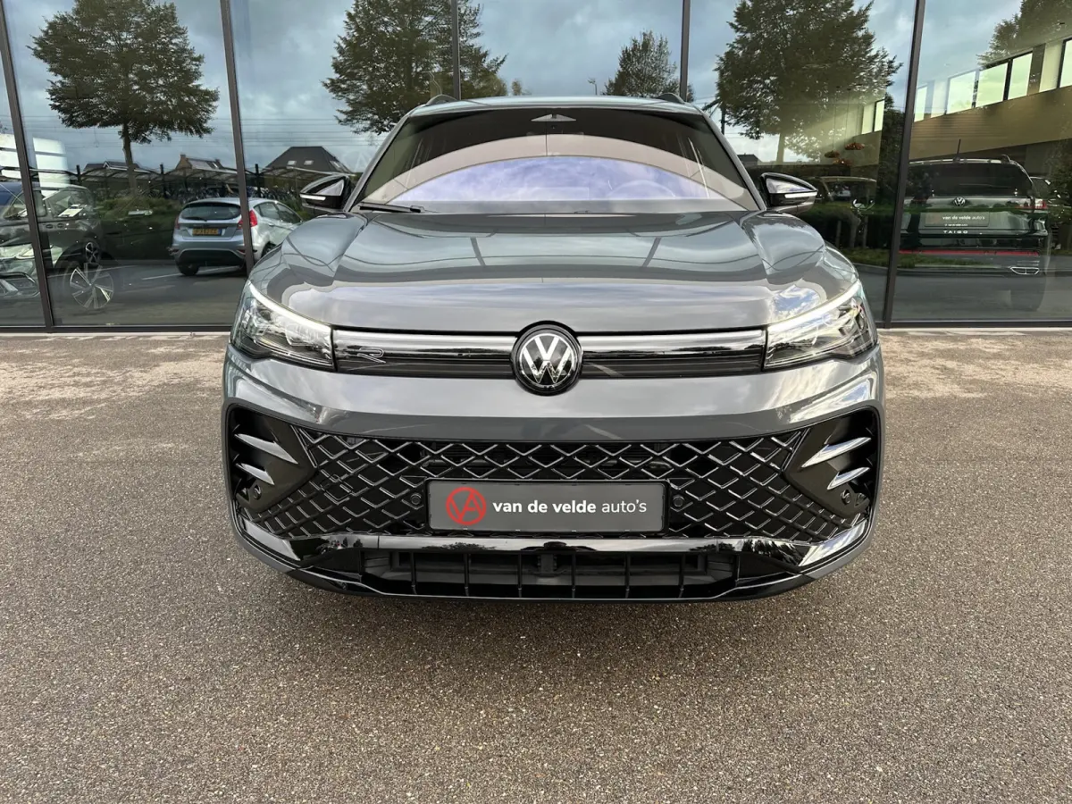 1.5 eHybrid R-Line | Black line | Harman/Kardon | Head Up | Trekhaak | Dode hoek | Elek. klep | Rijklaar incl. garantie