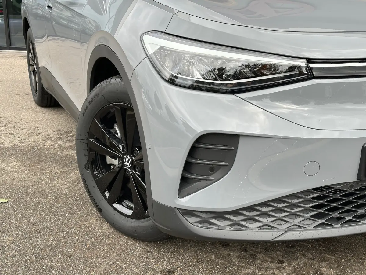 Limited Edition Black Style 58 kWh | Camera | Navi | Dode hoek | 19 inch | Keyless | Elek A.klep |