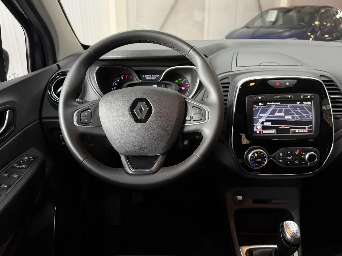 0.9 TCe Limited Navi | Clima | 16" | PDC | Cruise control |