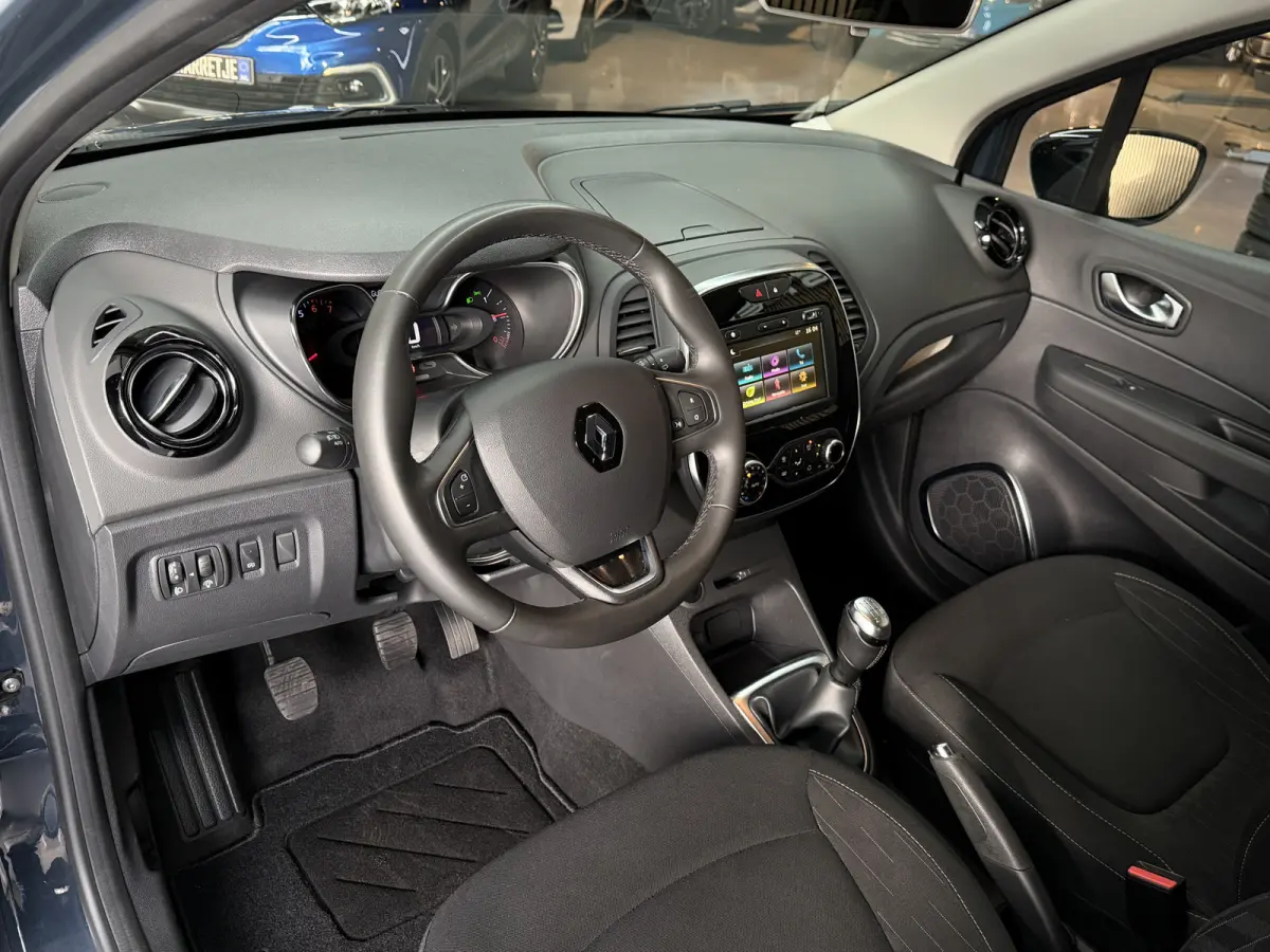 0.9 TCe Limited Navi | Clima | 16" | PDC | Cruise control |
