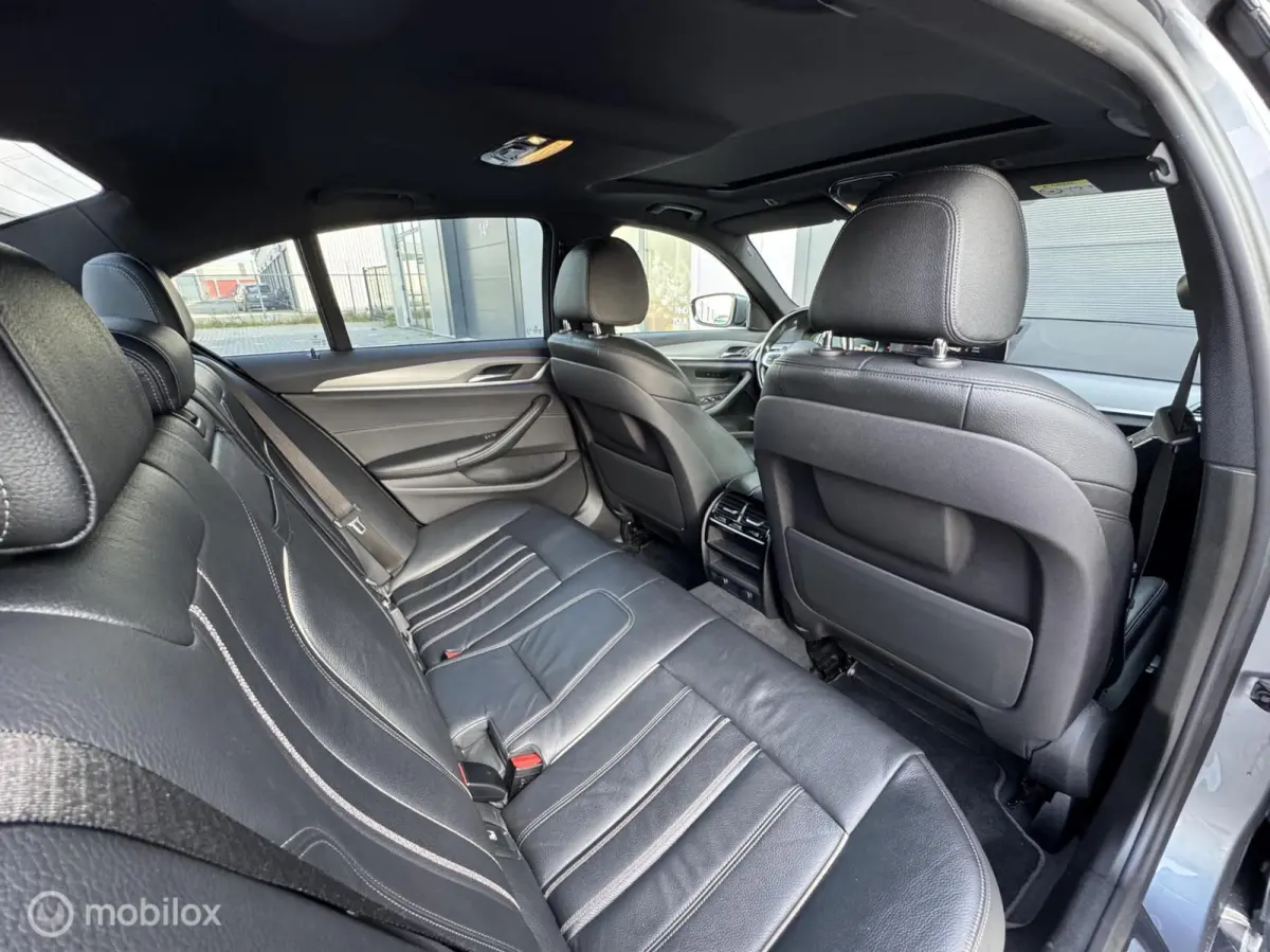 520D EDE High Executive | M-Pakket | Dak | 19" |