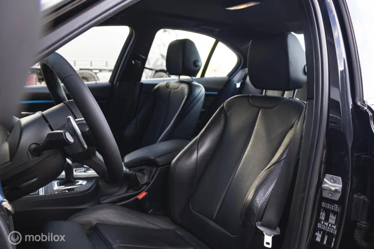320i LCI High Executive M-Sport