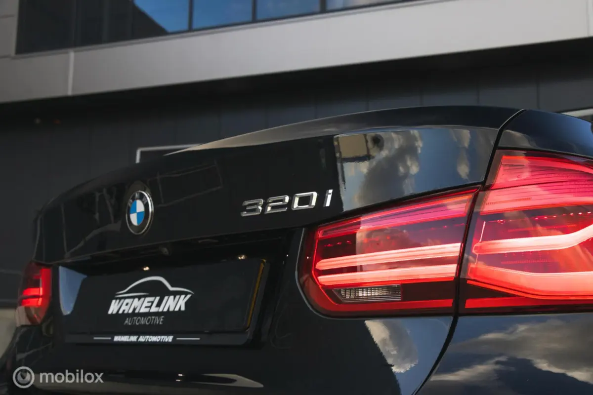 320i LCI High Executive M-Sport