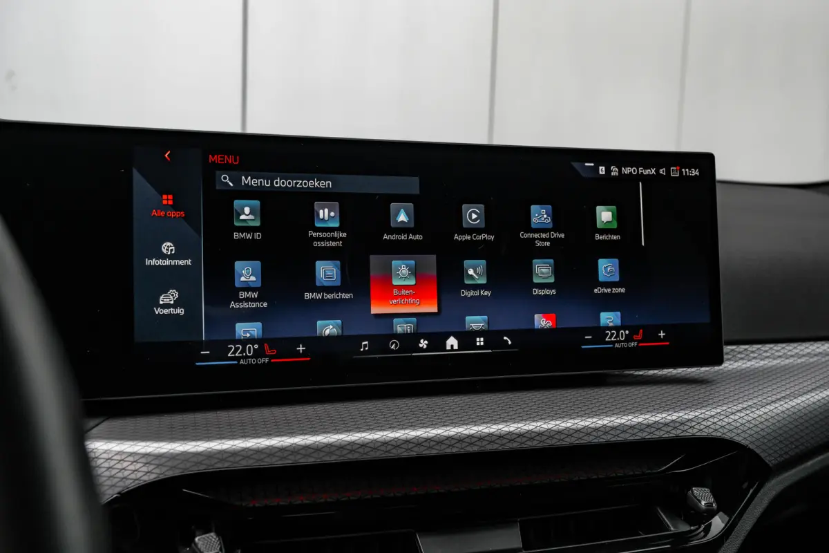 330e xDrive M Sport Edition 292PK | 360 camera | Laser LED Koplampen | Ledere Bekleding | Elek. Stoelen incl. Geheugen