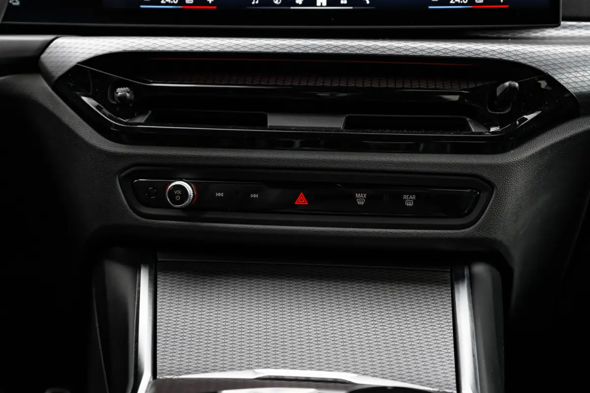 330e xDrive M Sport Edition 292PK | | 360 camera | Laser LED Koplampen | Ledere Bekleding | Elek. Stoelen incl. Geheugen