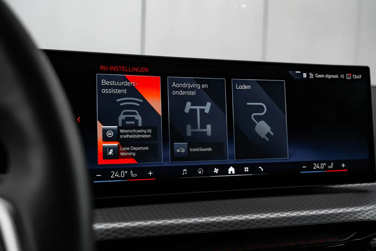 330e xDrive M Sport Edition 292PK | | 360 camera | Laser LED Koplampen | Ledere Bekleding | Elek. Stoelen incl. Geheugen