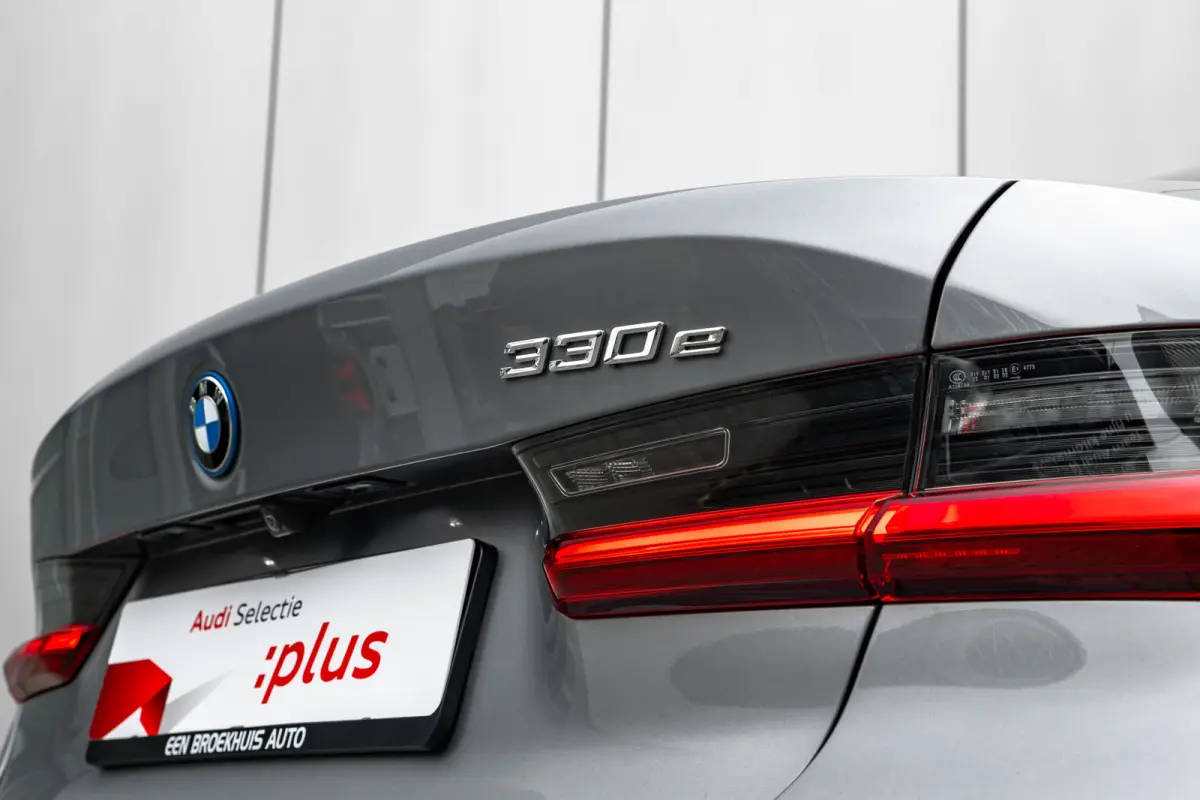 330e M Sport Edition 292PK | M-Sport | Laser LED Koplampen | Elek. Stoelen Incl. geheugen | Ledere Bekleding | Adaptieve Cruise Control
