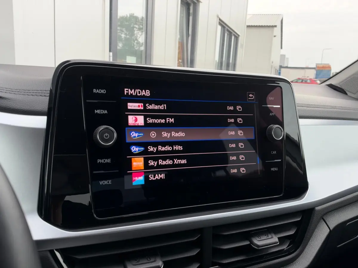 1.0 TSI Life Business | Virtual Cockpit | LED | IQ Drive | CarPlay | Climate | Stoelverwarming | Navigatie