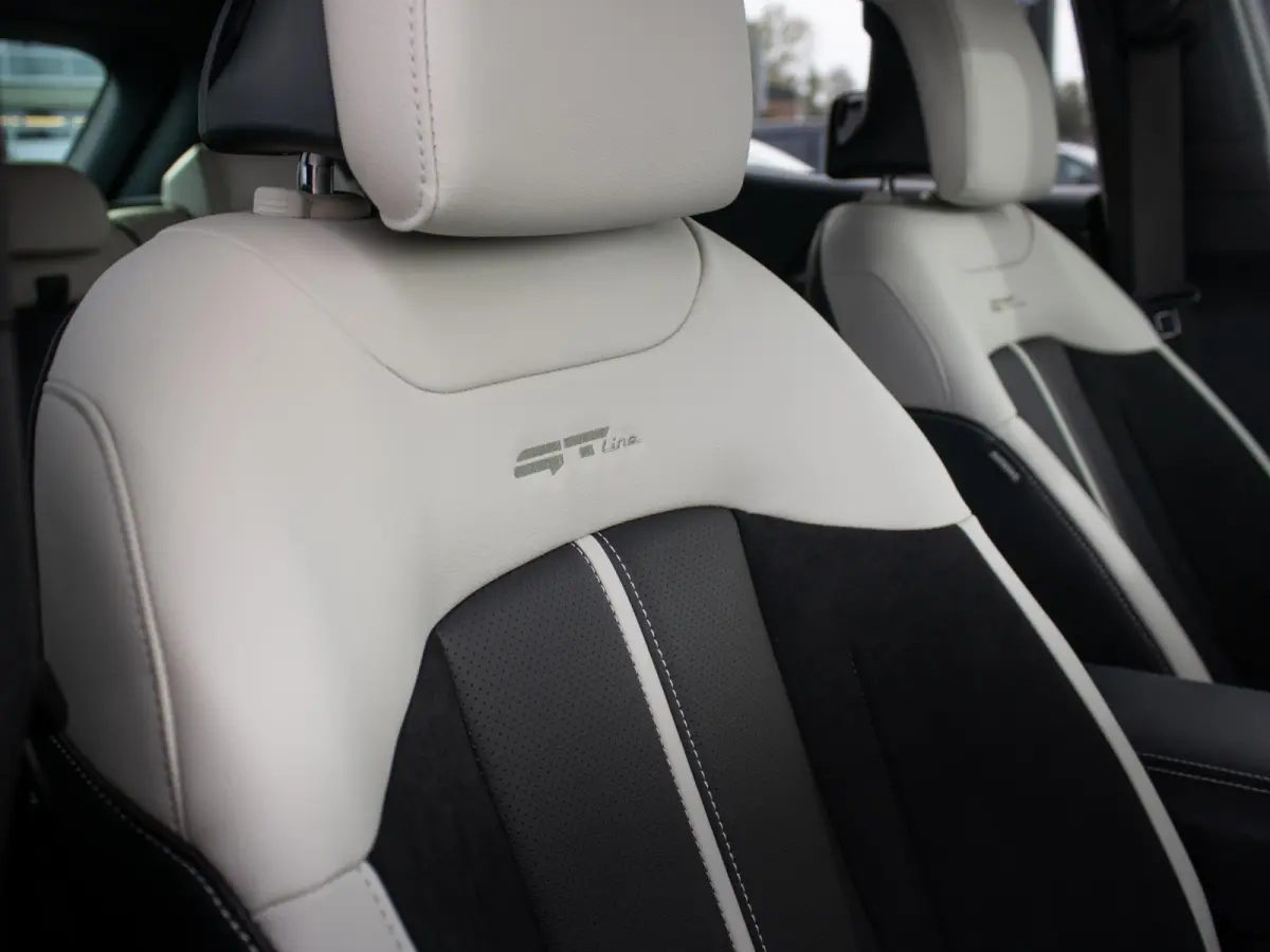 1.6 T-GDi Hybrid GT-PlusLine | Actieprijs* | Op Voorraad | HIFI | Head up display | Schuif-/Kanteldak | Elektrische achterklep | Navi. | Clima. | Adapt. Cruise. | Stoel&Stuur Verwarming | Ac