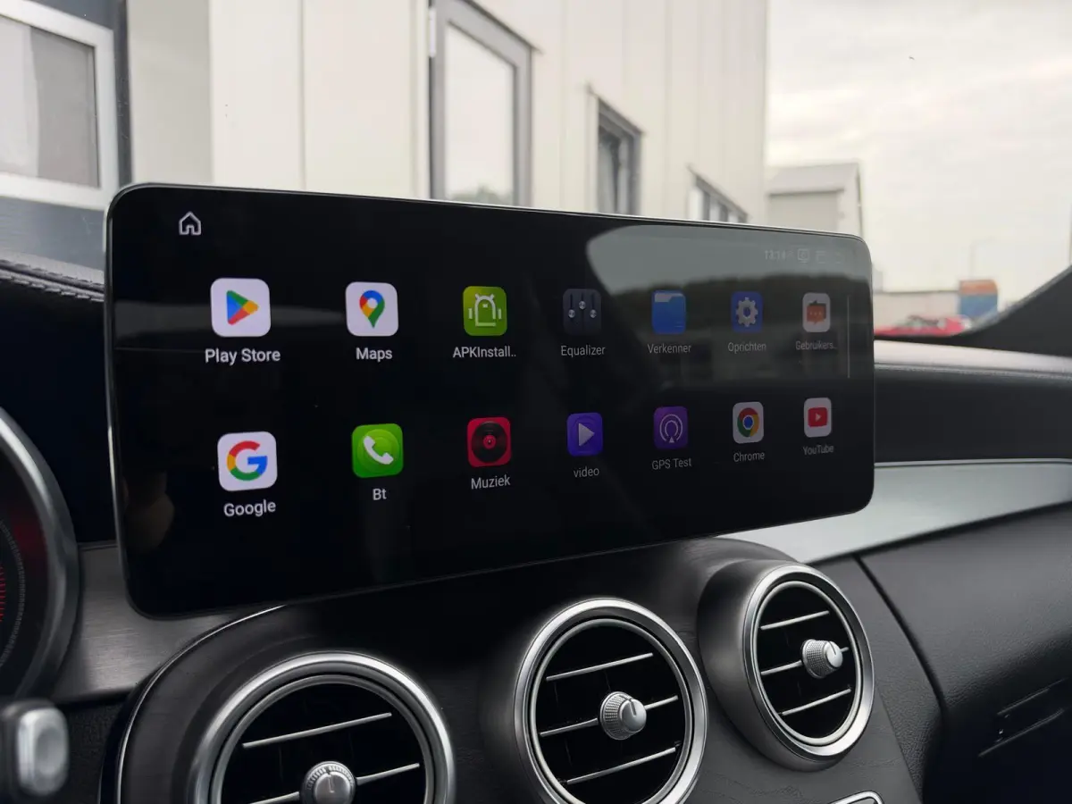 180 Prestige | Alcantara/Leder | Burmester | Xenon | Private Glas | Camera | CarPlay | Navigatie | Cruise