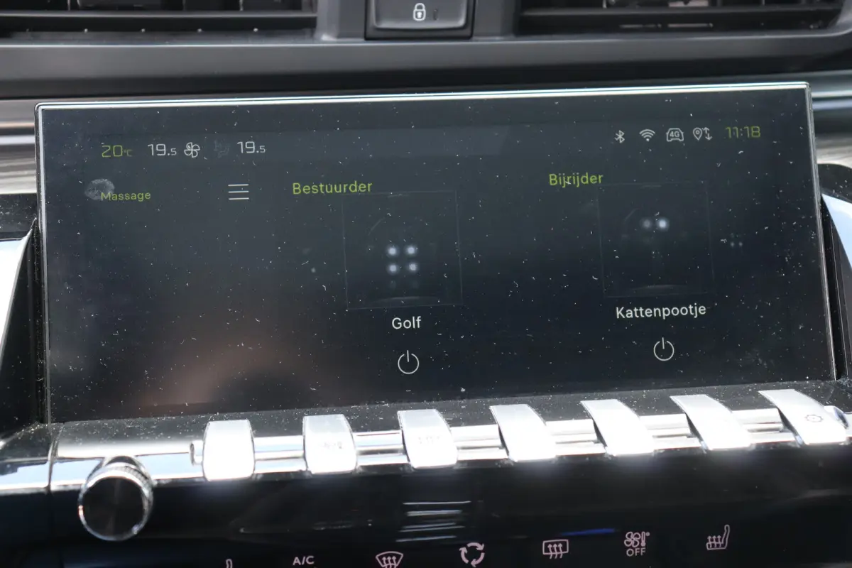 PSE 1.6 HYBRID 360PK SPORT ENGINEERED AUTOMAAT SOH 99,25% / NAVI / LEDER / CLIMA / PDC / 20" LMV / CAMERA / KEYLESS / I-COCKPIT / FULL-LED / PANO. DAK / ALCANTARA / WINTERPAKKET / FOCAL AUDI
