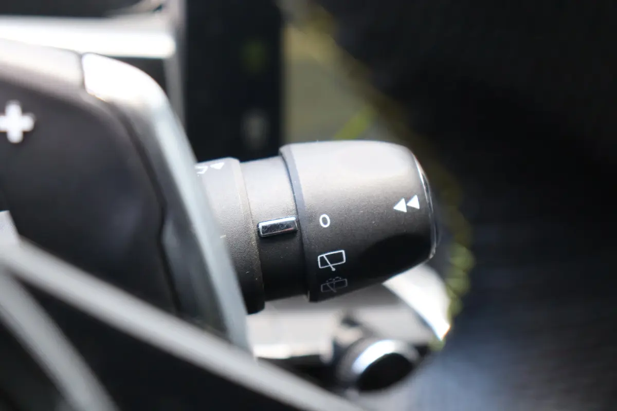 PSE 1.6 HYBRID 360PK SPORT ENGINEERED AUTOMAAT SOH 99,25% / NAVI / LEDER / CLIMA / PDC / 20" LMV / CAMERA / KEYLESS / I-COCKPIT / FULL-LED / PANO. DAK / ALCANTARA / WINTERPAKKET / FOCAL AUDI