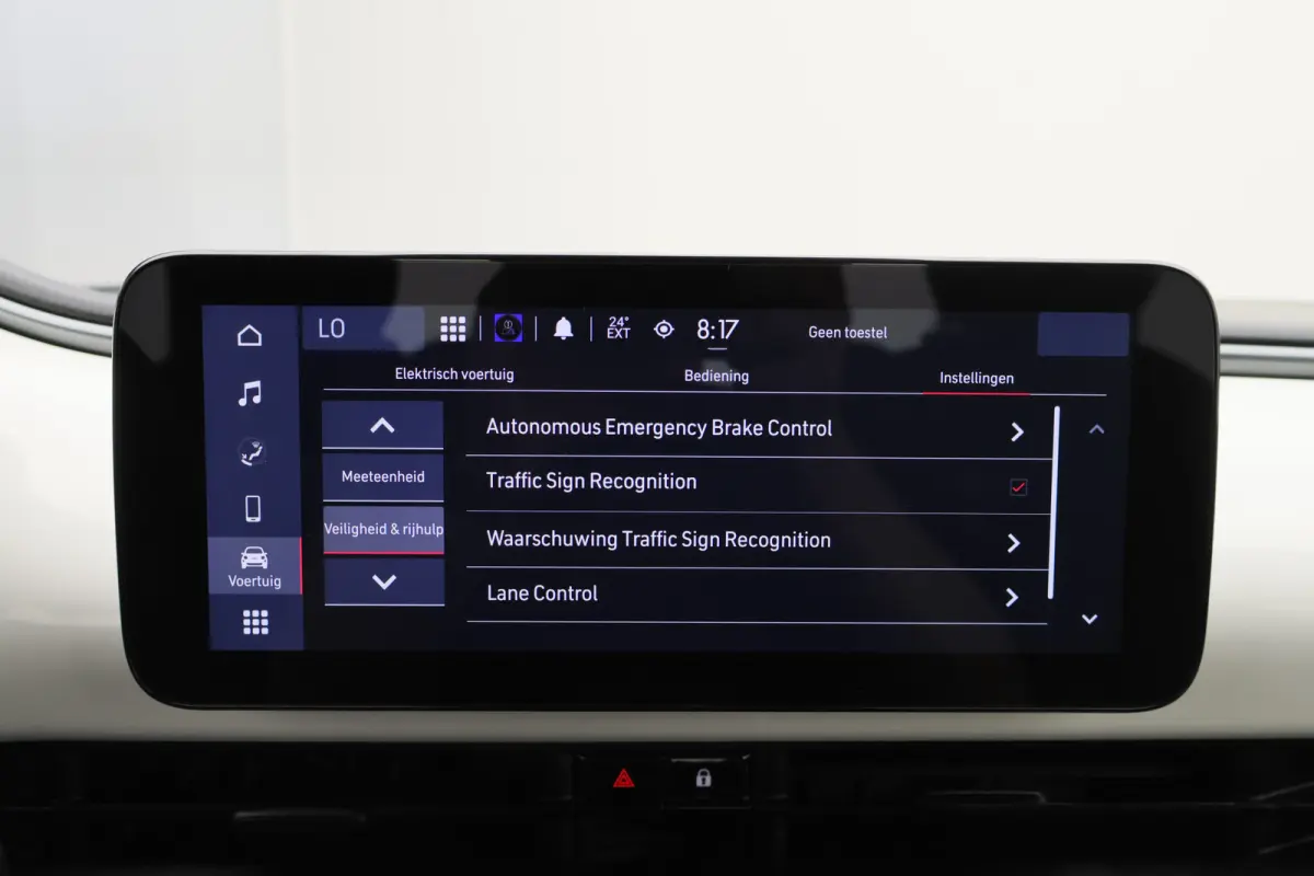 Icon 42 kWh SOH 100%, Virtual Cockpit, Apple Carplay, Cruise, Rijstrooksensor, DAB, LED