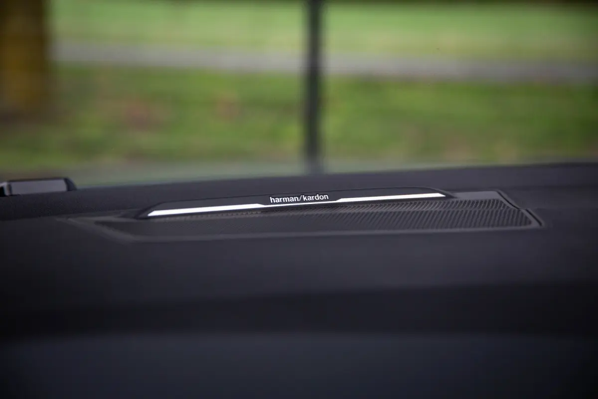 1.2 E-Tech full hybrid 200 esprit Alpine , HUD, Harman Kardon, Sfeerverlichting, Carplay, Adap. cruise, Kleur mat!