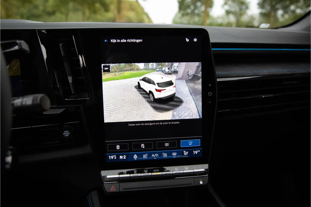1.2 E-Tech full hybrid 200 esprit Alpine , HUD, Harman Kardon, Sfeerverlichting, Carplay, Adap. cruise, Kleur mat!