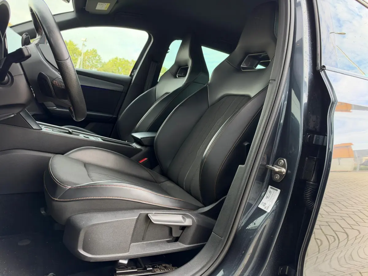 1.4 e-Hybrid 245 PK SOH 93% | Full LED | Virtual Cockpit | Half Leder | CarPlay | Navigatie | Cruise
