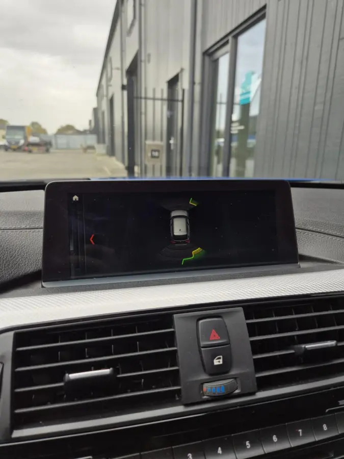 318i M Sport Edition Automaat|Leder|Stoelverwarming|Navi|Topstaat!|