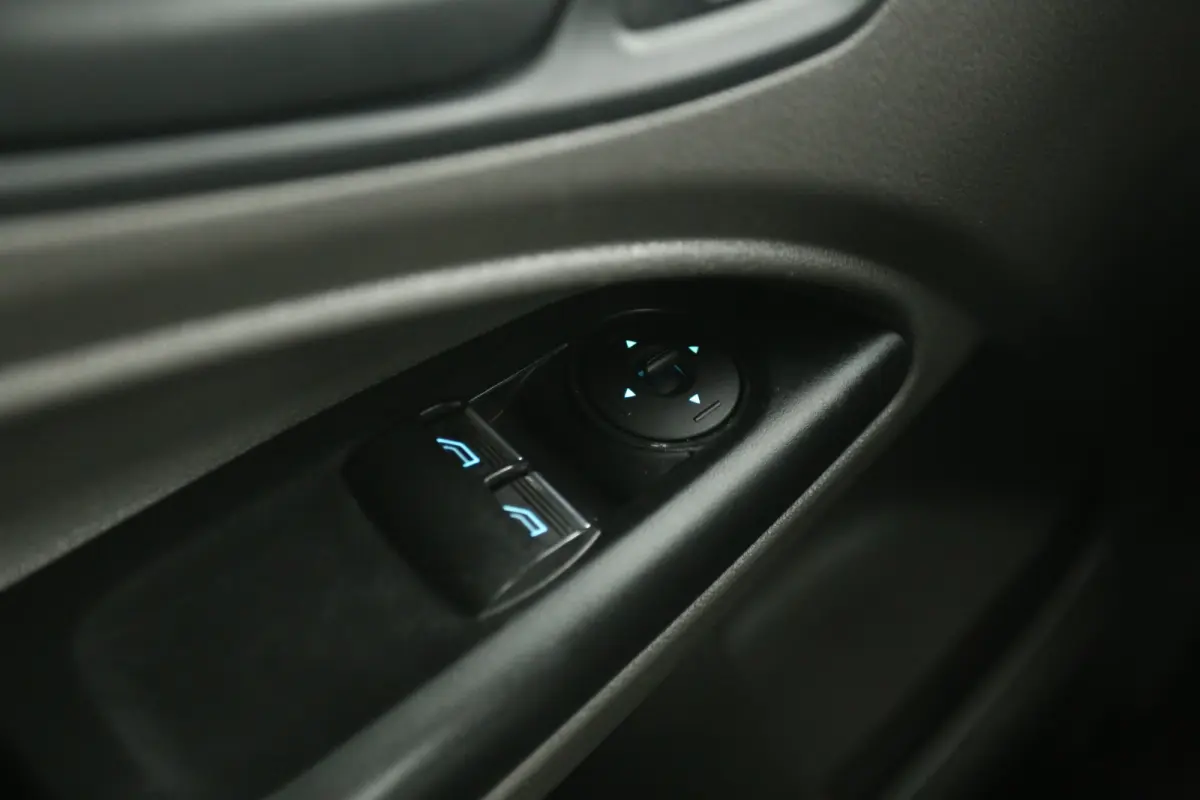 1.0 Ecoboost 100PK | Benzine | 3 Zits | Airco | Camera | Carplay | Parkeersens.