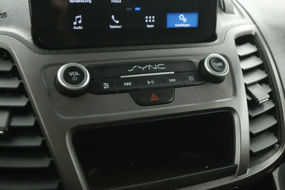1.0 Ecoboost 100PK | Benzine | 3 Zits | Airco | Camera | Carplay | Parkeersens.
