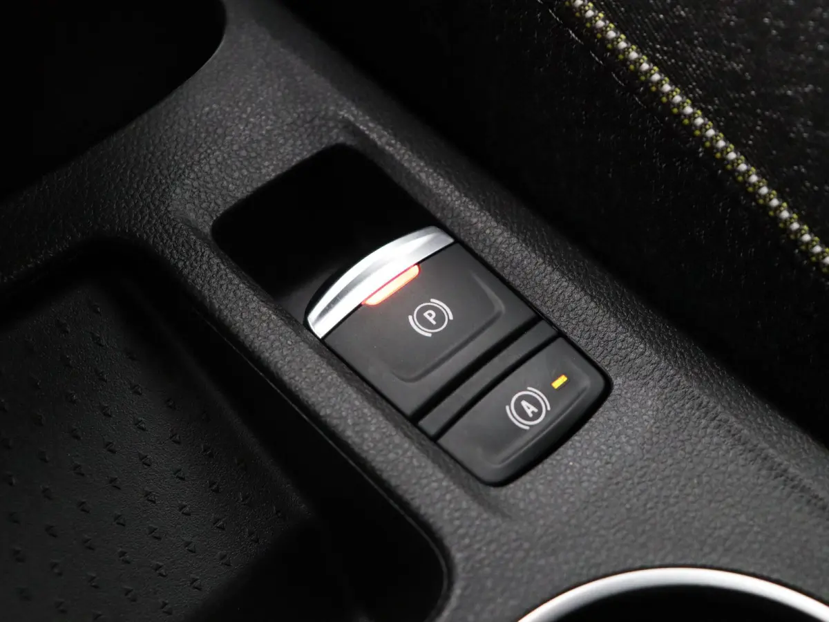 1.0 TCe 90 techno | Google Navigatie | Stoel en Stuurverwaring | Climate Control |