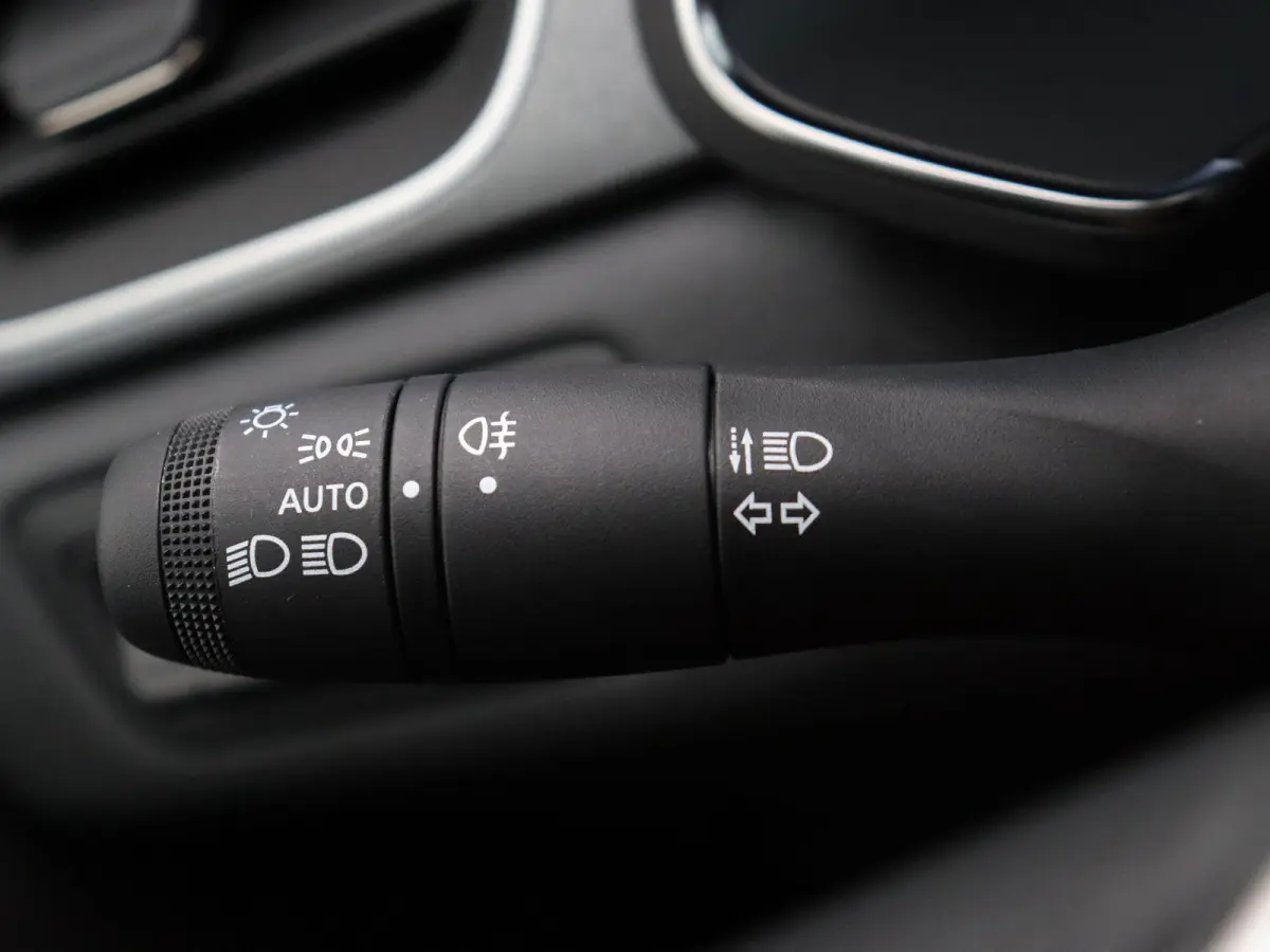 1.0 TCe 90 techno | Google Navigatie | Stoel en Stuurverwaring | Climate Control |