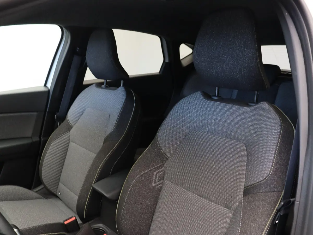 1.0 TCe 90 techno | Google Navigatie | Stoel en Stuurverwaring | Climate Control |