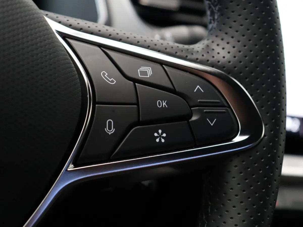 1.0 TCe 90 techno | Google Navigatie | Stoel en Stuurverwaring | Climate Control |
