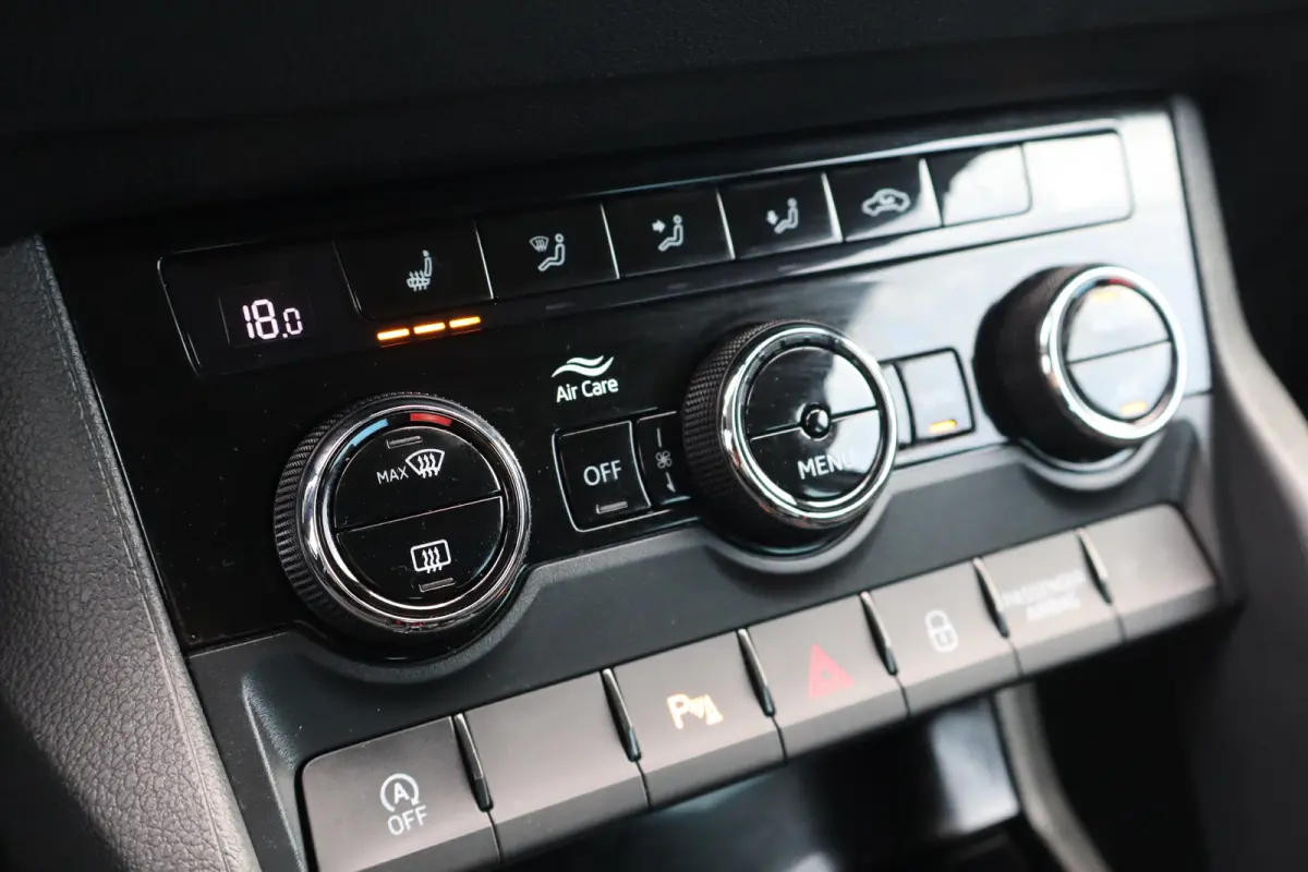 1.5 TSI ACT Business Edition Plus 150PK TREKHAAK | Apple Carplay/Android Auto|telefoonintegratie premium | Cruise control adaptief | Hill hold functie