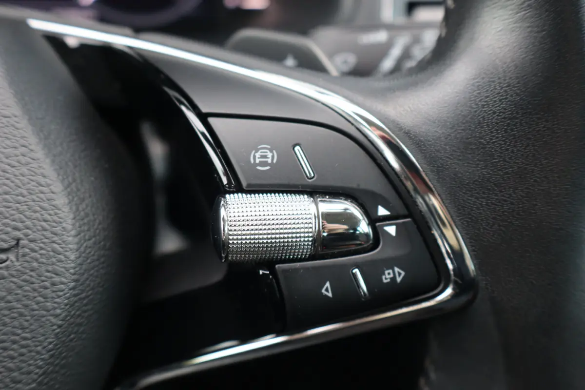 1.5 TSI ACT Business Edition Plus 150PK TREKHAAK | Apple Carplay/Android Auto|telefoonintegratie premium | Cruise control adaptief | Hill hold functie