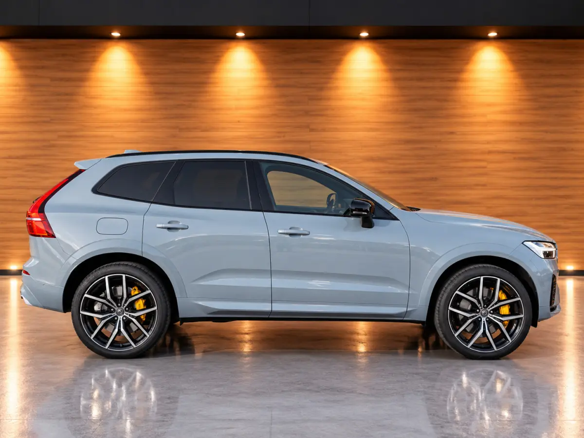 2.0 T8 Plug-in-hybrid AWD Polestar Engineered Bowers&Wilkins 360 Camera