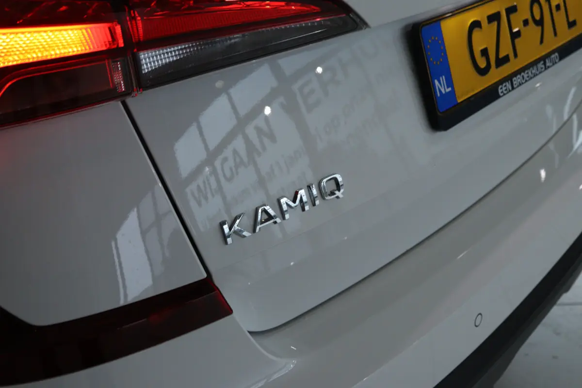1.0 TSI Selection | Apple Carplay/Android Auto|telefoonintegratie premium | Cruise control | Dimlichten automatisch