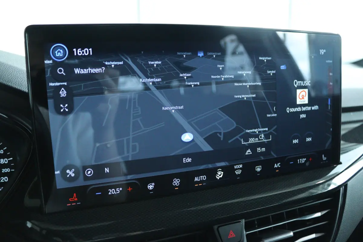 1.0 EcoBoost Hybrid ST Line | Cruise Control | Stoel+Stuurverwarming | Carplay | Navi | LED | Climate