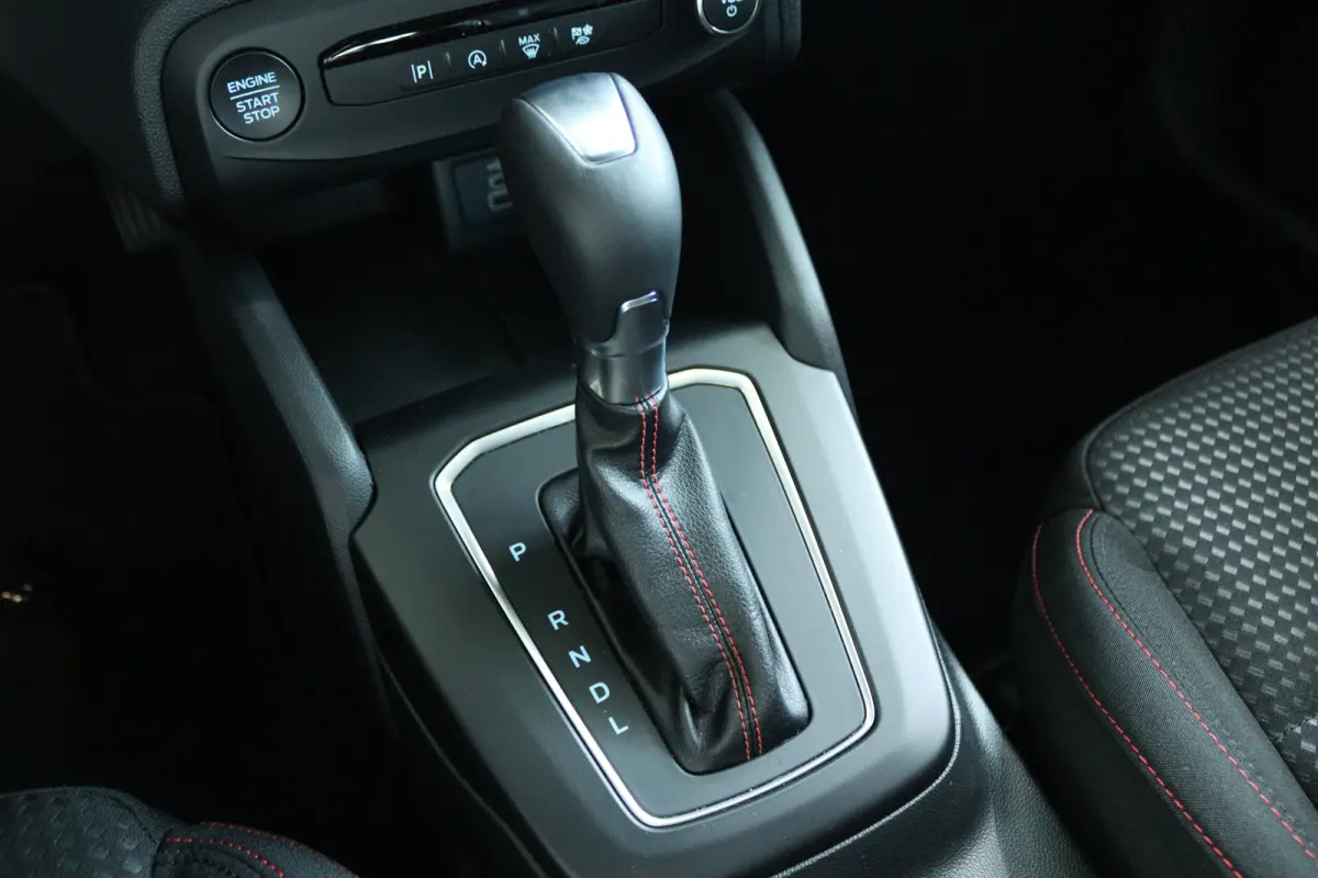 1.0 EcoBoost Hybrid ST Line | Cruise Control | Stoel+Stuurverwarming | Carplay | Navi | LED | Climate