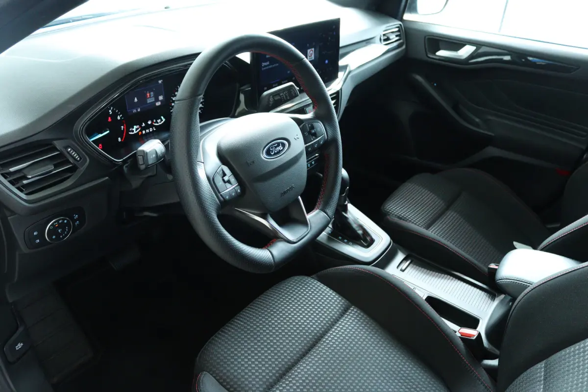 1.0 EcoBoost Hybrid ST Line | Cruise Control | Stoel+Stuurverwarming | Carplay | Navi | LED | Climate