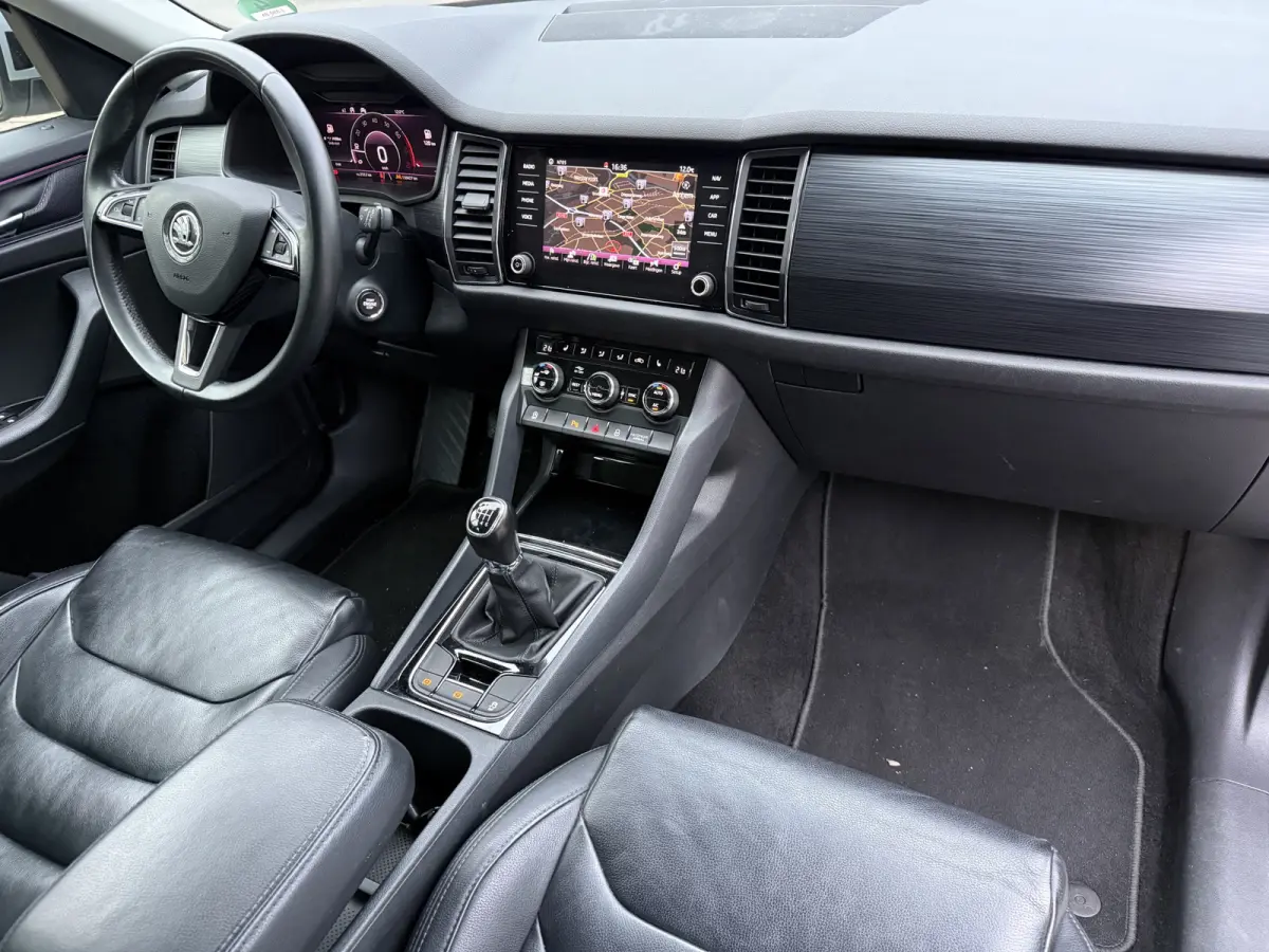 1.5 TSi ACT 150pk Comfort+ 5p., Leer | Trekhaak | Camera | Navi & Carplay | Digi dashboard